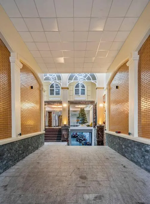 Le House - 1A Btw Airport And D1 Center, Fast Wifi And Check-In 24-7 Apartment Ho Chi Minh City Vietnam