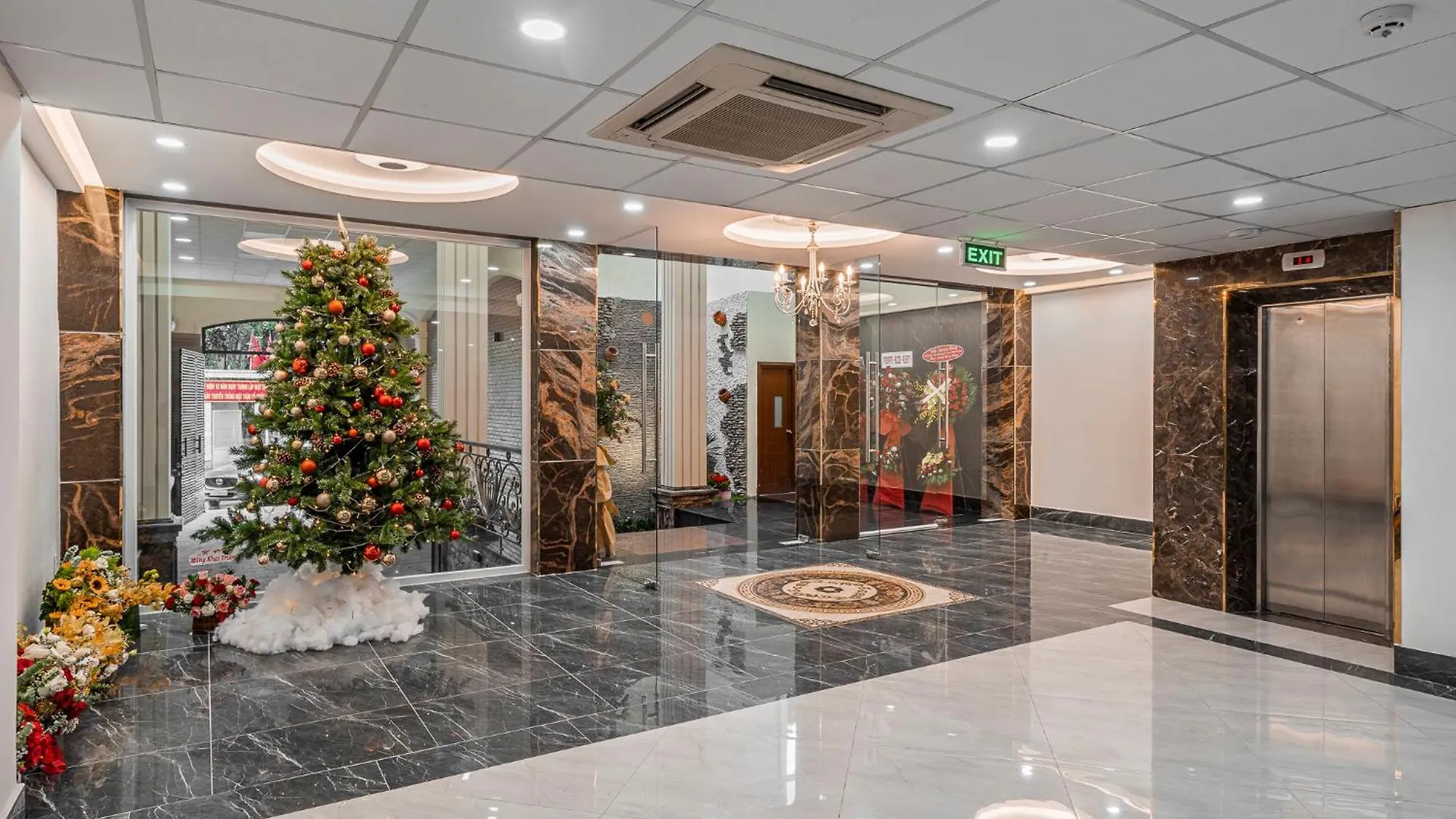 Le House - 1A Btw Airport And D1 Center, Fast Wifi And Check-In 24-7 Apartment Ho Chi Minh City 0*,